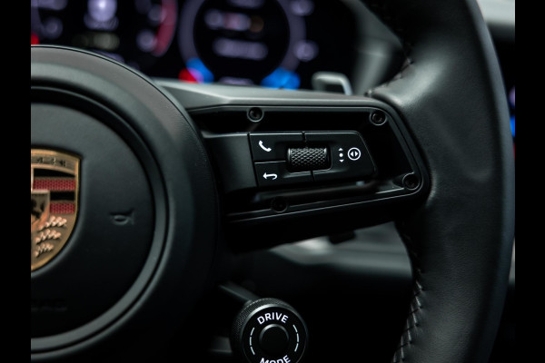 Porsche Cayenne Coupé 3.0 E-Hybrid Black Edition | Sportuitlaat | Stoelverwarming en verkoeling | Sport Chrono |