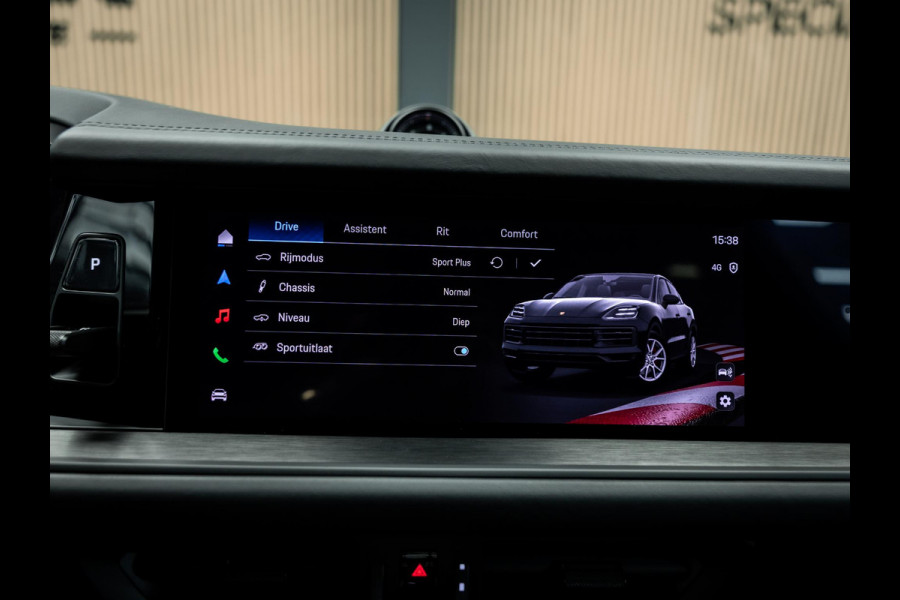 Porsche Cayenne Coupé 3.0 E-Hybrid Black Edition | Sportuitlaat | Stoelverwarming en verkoeling | Sport Chrono |