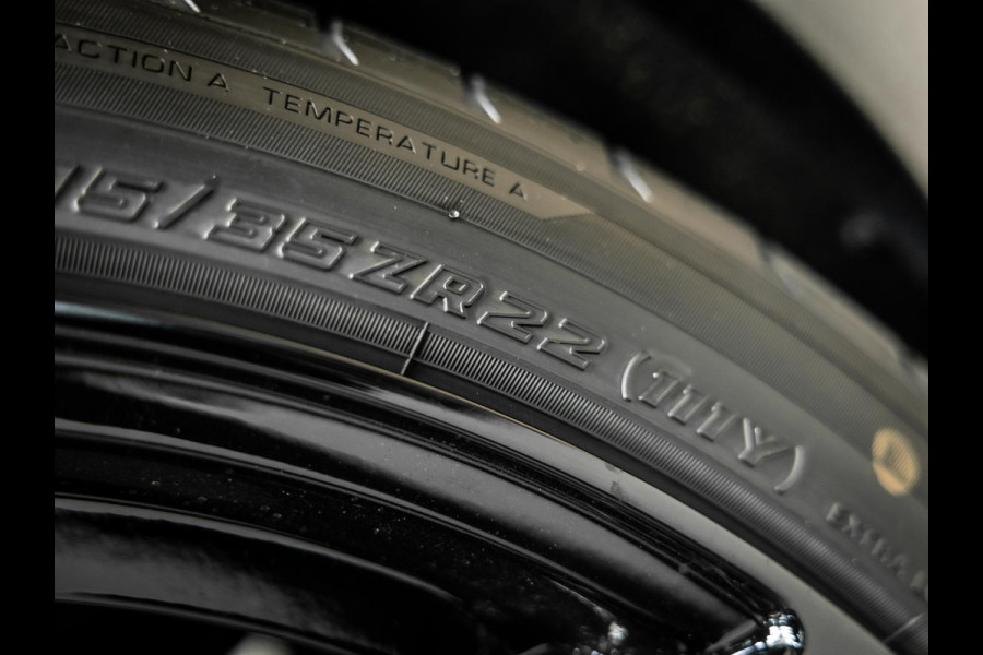 Porsche Cayenne Coupé 3.0 E-Hybrid Black Edition | Sportuitlaat | Stoelverwarming en verkoeling | Sport Chrono |