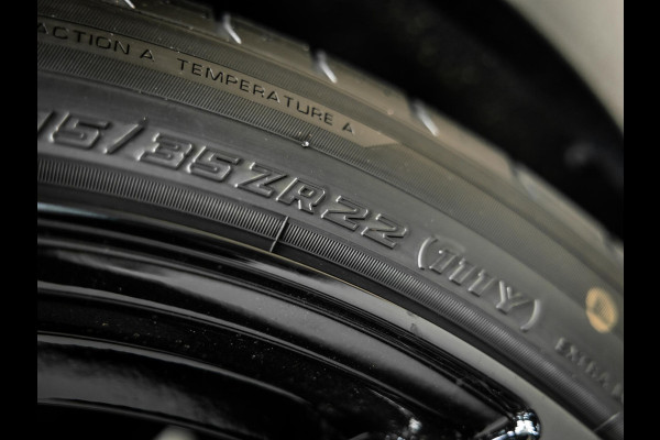 Porsche Cayenne Coupé 3.0 E-Hybrid Black Edition | Sportuitlaat | Stoelverwarming en verkoeling | Sport Chrono |