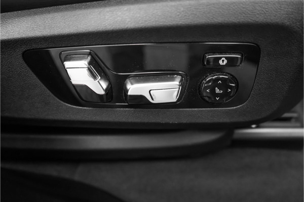 BMW X5 xDrive50e M-Sport Pro M-Stoel 4WS SkyLounge H/K Iconic Glow Carbon ACC 22"