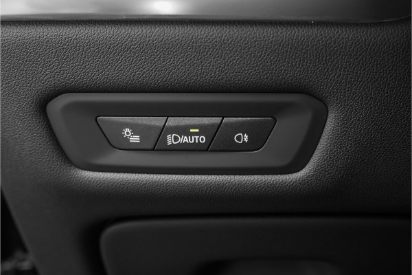 BMW X5 xDrive50e M-Sport Pro M-Stoel 4WS SkyLounge H/K Iconic Glow Carbon ACC 22"