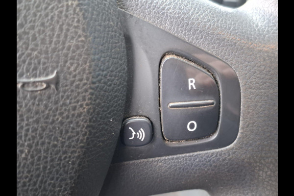 Renault Trafic 1.6 dCi T29 L2H1 Comfort Energy AIRCO / CRUISE CONTROLE / NAVI / TREKHAAK / EURO 6 / CAMERA