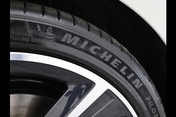 Audi A6 E-TRON S EDITION PERFORMANCE 100 kWh + PANORAMA | 21 INCH | LUCHTVERING | BIJRIJDER DISPLAY | TECH PRO