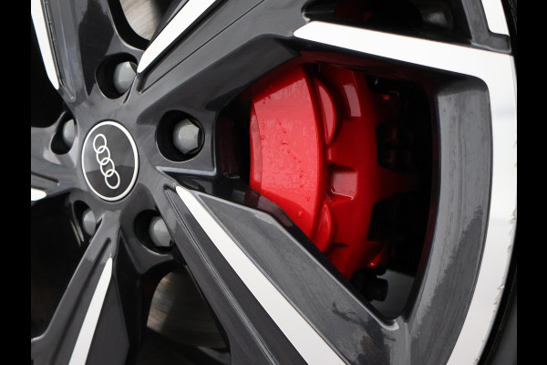 Audi A6 E-TRON S EDITION PERFORMANCE 100 kWh + PANORAMA | 21 INCH | LUCHTVERING | BIJRIJDER DISPLAY | TECH PRO