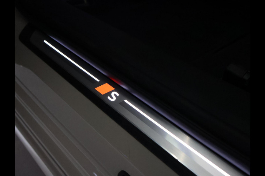 Audi A6 E-TRON S EDITION PERFORMANCE 100 kWh + PANORAMA | 21 INCH | LUCHTVERING | BIJRIJDER DISPLAY | TECH PRO