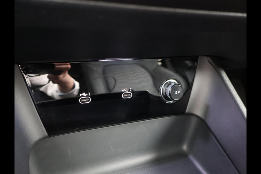 Audi A6 E-TRON S EDITION PERFORMANCE 100 kWh + PANORAMA | 21 INCH | LUCHTVERING | BIJRIJDER DISPLAY | TECH PRO