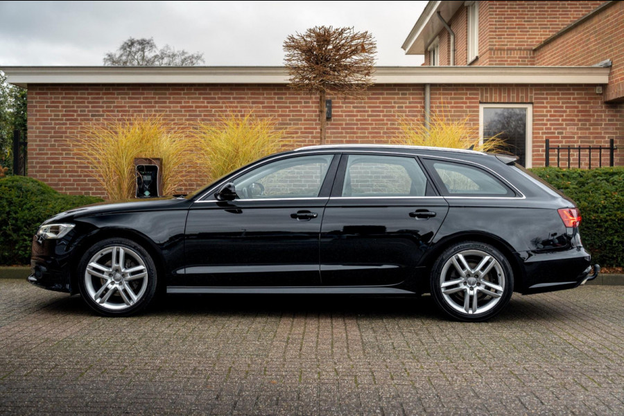 Audi A6 Avant 1.8 TFSI ultra 190 PK Adaptive Trekhaak Schuifdak Half/Leer PDC 19'' S-Line