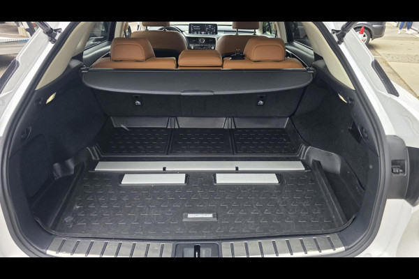 Lexus RX 450h AWD President Line | Luxe Leder | Memory | Lane Assist | Camera | Stoelverwarming / verkoeling | Stuurwiel verwarmd