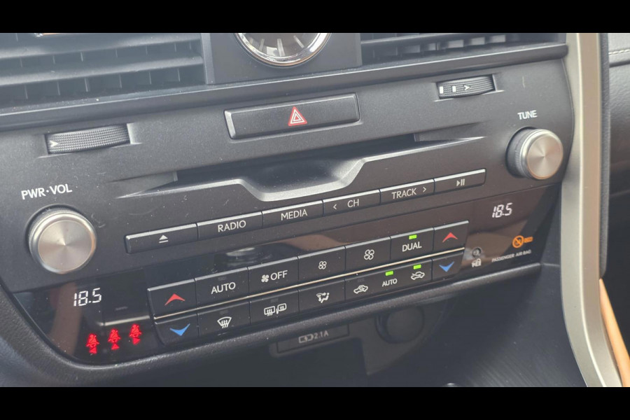 Lexus RX 450h AWD President Line | Luxe Leder | Memory | Lane Assist | Camera | Stoelverwarming / verkoeling | Stuurwiel verwarmd