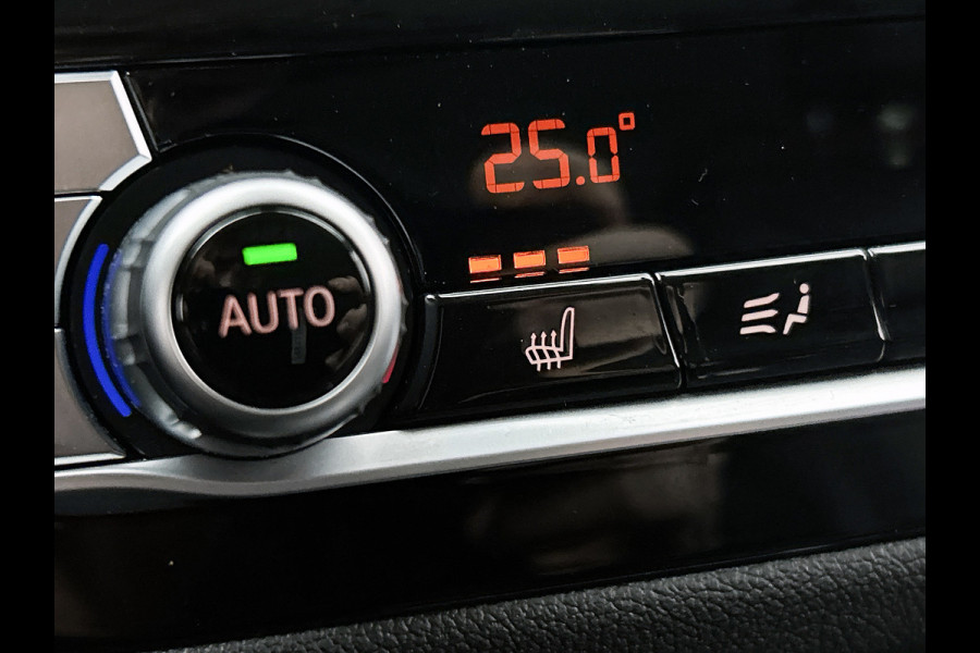 BMW X4 XDrive20i High Executive (Dealer Onderh, Navi, Head-up, Parkeersensoren V+A,, StoelV, Climate Control, Cruise Control, Etc)