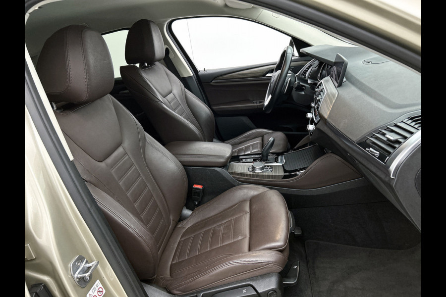 BMW X4 XDrive20i High Executive (Dealer Onderh, Navi, Head-up, Parkeersensoren V+A,, StoelV, Climate Control, Cruise Control, Etc)