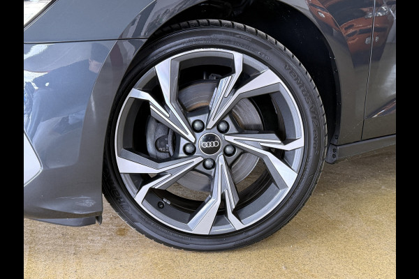 Audi A3 Limousine 30 TFSI Business edition | Carplay | Virtual cockpit |