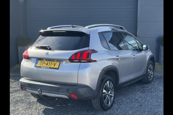 Peugeot 2008 1.2 PureTech Allure 2e Eigenaar,Pano,Navi,Trekhaak,Camera,110pk,Pdc,Clima,Cruise,Halfleder,N.A.P,Dealer Onderhouden,Apple Carplay/Android Auto,Apk tot 12-2026
