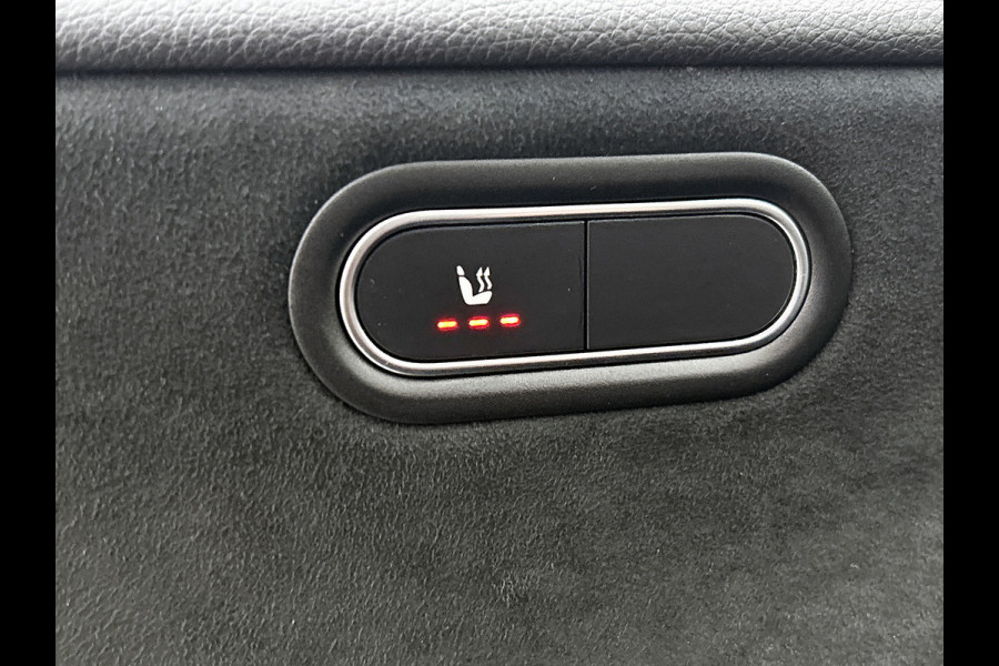 Mercedes-Benz A-Klasse 180 Business Solution AMG(NL auto, Dealer onderhoud, Navi Groot, StoelV, Camera, Carplay, Lane Assit, Etc)