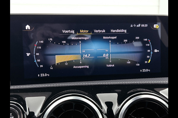 Mercedes-Benz A-Klasse 180 Business Solution AMG(NL auto, Dealer onderhoud, Navi Groot, StoelV, Camera, Carplay, Lane Assit, Etc)