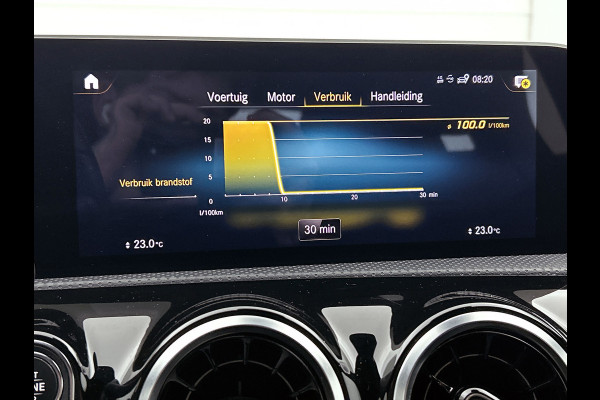 Mercedes-Benz A-Klasse 180 Business Solution AMG(NL auto, Dealer onderhoud, Navi Groot, StoelV, Camera, Carplay, Lane Assit, Etc)