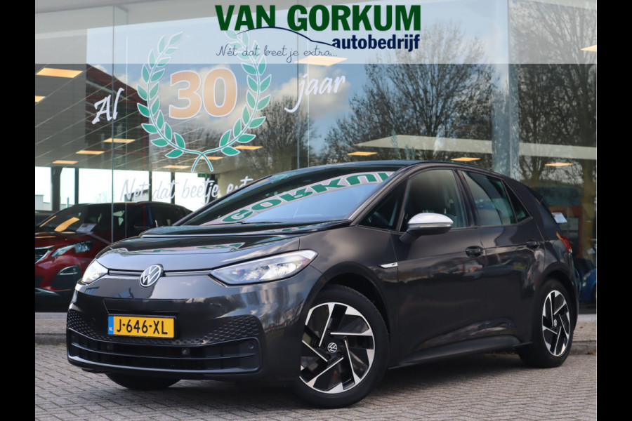Volkswagen ID.3 First 58 kWh Navi / Climate / Stoelverw / DAB / Trekhaak SOH 88.88% All season banden