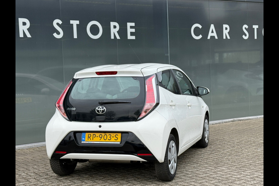 Toyota Aygo 1.0 VVT-i x-play |Camera|Carplay|Airco