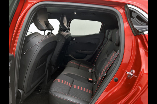 Renault Clio 1.0 TCe R.S. Line (NL-auto, Goed OndH, Navi, 360 Camera, Trekhaak, PDC V+A, StoelV, Climate Con, Cruise Con, Etc)