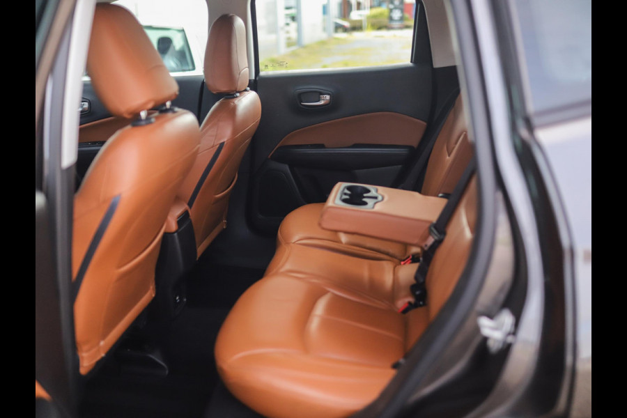 Jeep Compass 1.4 MultiAir Night Eagle | Camera | Leder | Cruise Control | Stoelverw. | Trekhaak | Navi