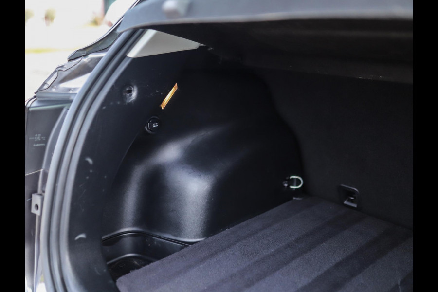 Jeep Compass 1.4 MultiAir Night Eagle | Camera | Leder | Cruise Control | Stoelverw. | Trekhaak | Navi