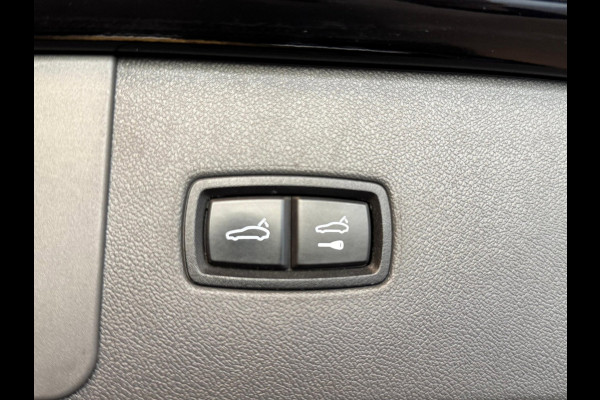 Porsche Cayenne 4.0 Turbo / Softclose / Nightvision / Matrix / Sport Chrono / Stoelventilatie / Trekhaak