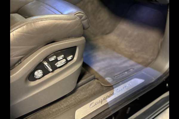 Porsche Cayenne 4.0 Turbo / Softclose / Nightvision / Matrix / Sport Chrono / Stoelventilatie / Trekhaak