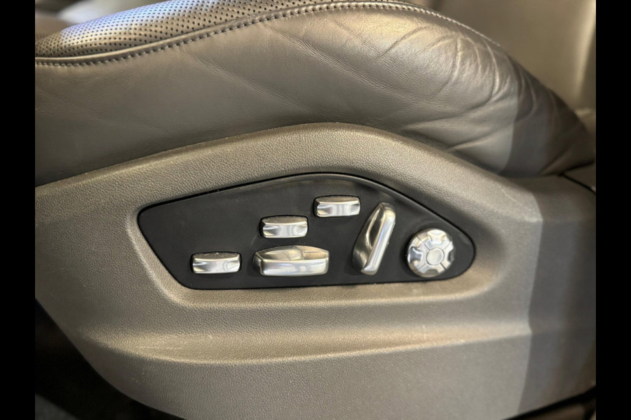 Porsche Cayenne 4.0 Turbo / Softclose / Nightvision / Matrix / Sport Chrono / Stoelventilatie / Trekhaak