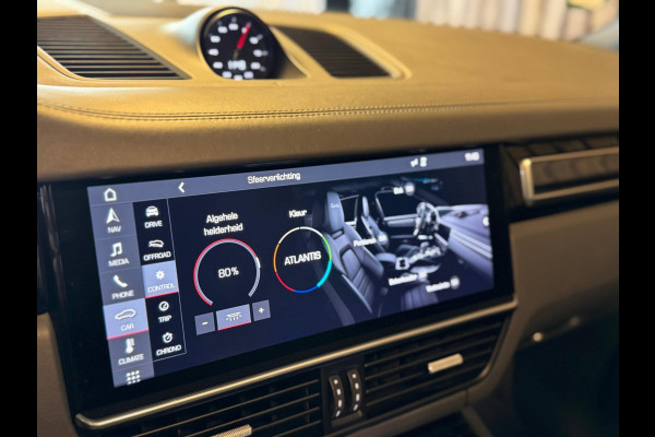 Porsche Cayenne 4.0 Turbo / Softclose / Nightvision / Matrix / Sport Chrono / Stoelventilatie / Trekhaak