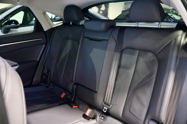 Audi Q3 Sportback 45 TFSI Quattro Pro Line S|Dew silver met.|CAM