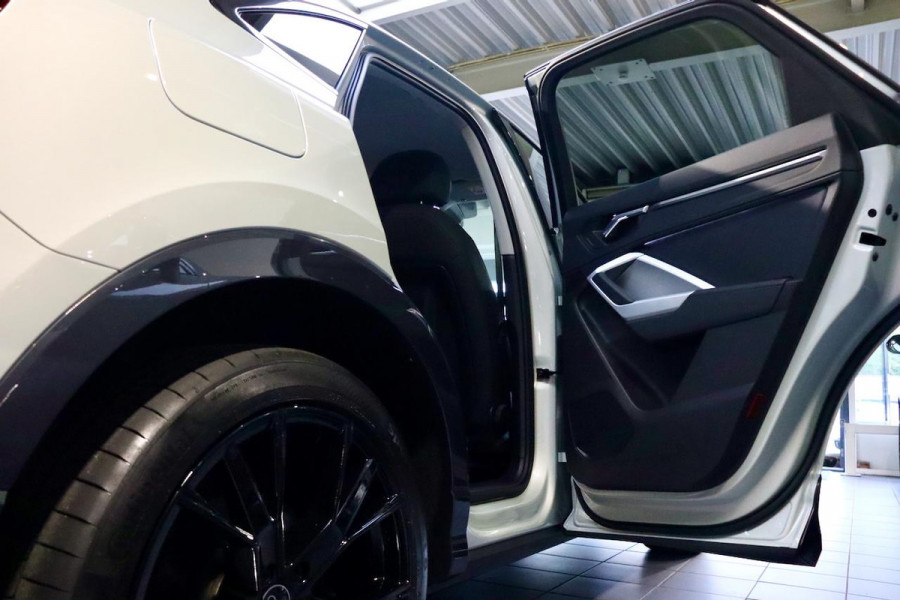 Audi Q3 Sportback 45 TFSI Quattro Pro Line S|Dew silver met.|CAM