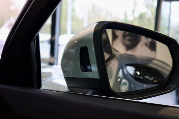 Audi Q3 Sportback 45 TFSI Quattro Pro Line S|Dew silver met.|CAM