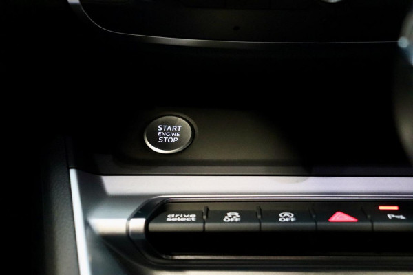 Audi Q3 Sportback 45 TFSI Quattro Pro Line S|Dew silver met.|CAM