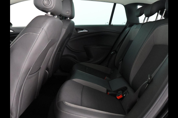 Opel Astra Sports Tourer 1.2 ELEGANCE NAVI GARANTIE TOT 9-2031* PARKEERSENSOREN V+A . CAMERA . APPLE CARPLAY