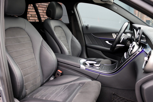 Mercedes-Benz C-Klasse Estate 300 e Business Solution AMG | Luchtvering | Panoramadak | Burmester | Memory | Camera | Spoorpakket | Dodehoekassistent | Multibeam LED | Sfeerverlichting |