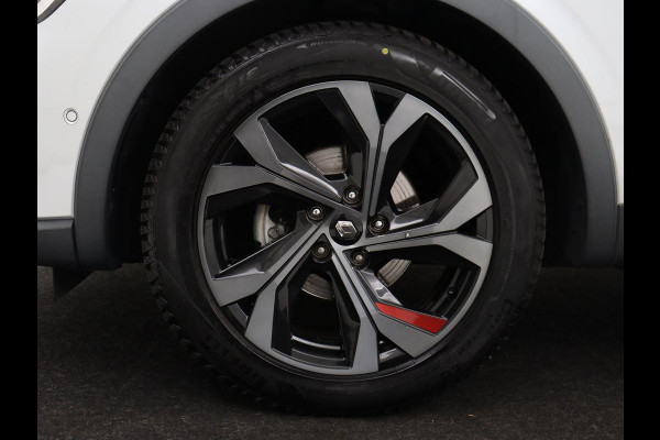 Renault Arkana 1.3 TCe 140 | Leder | Stoel & Stuurverwarming | Adaptive Cruise | Camera | Sfeerverlichting | Carplay | Bose