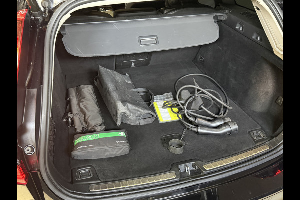Volvo V60 2.0 T6 Recharge AWD Business Pro | Harman Kardon | Stoel/Stuurverwarming | Keyless | Trekhaak | Leder