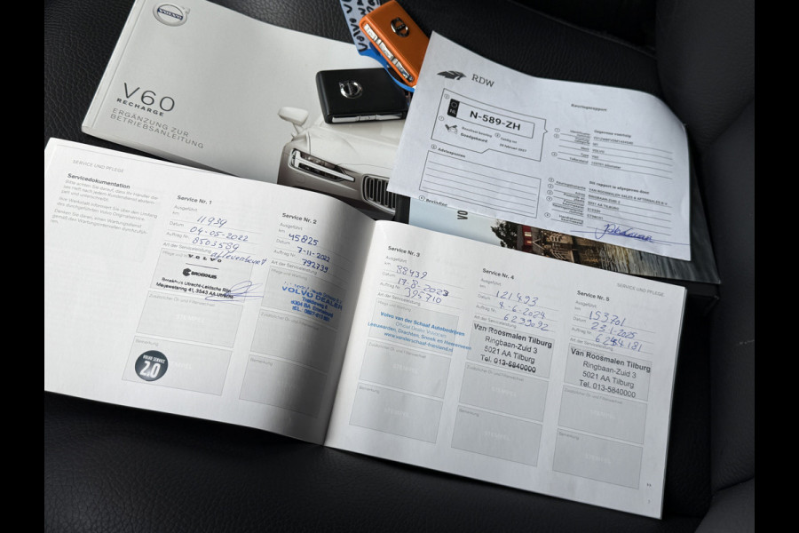 Volvo V60 2.0 T6 Recharge AWD Business Pro | Harman Kardon | Stoel/Stuurverwarming | Keyless | Trekhaak | Leder