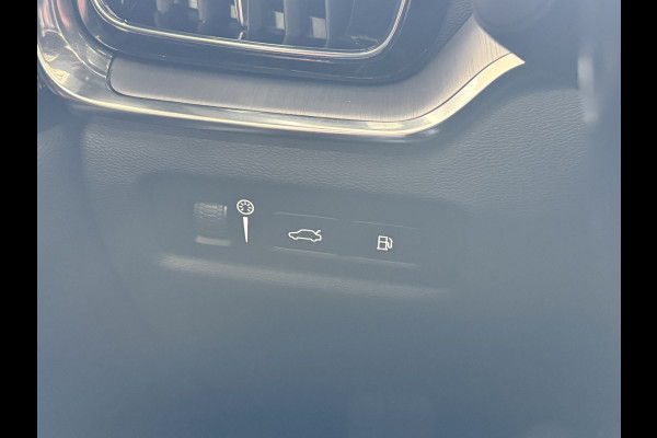 Volvo V60 2.0 T6 Recharge AWD Business Pro | Harman Kardon | Stoel/Stuurverwarming | Keyless | Trekhaak | Leder