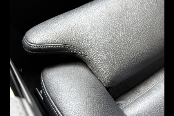 Volvo V60 2.0 T6 Recharge AWD Business Pro | Harman Kardon | Stoel/Stuurverwarming | Keyless | Trekhaak | Leder