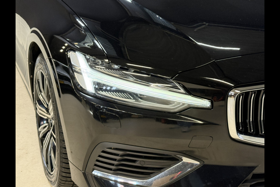 Volvo V60 2.0 T6 Recharge AWD Business Pro | Harman Kardon | Stoel/Stuurverwarming | Keyless | Trekhaak | Leder