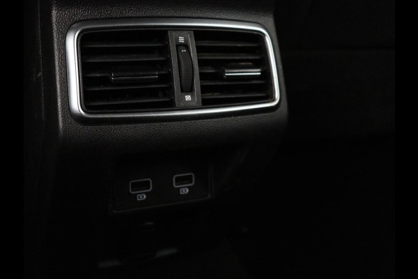 Renault Mégane Estate 1.3 TCe Business Zen | Trekhaak | PDC | Carplay | Navigatie | Full LED | Cruise control | Bluetooth