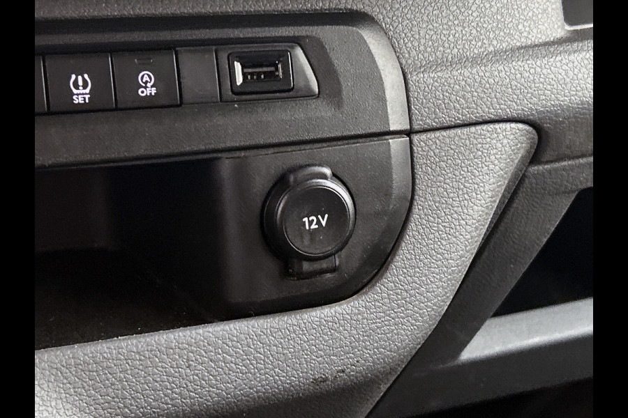 Peugeot Expert 2.0 HDI Euro6 123PK L2 Premium / 2xSchuifdeur / Trekhaak / Airco / Apk 01-2027
