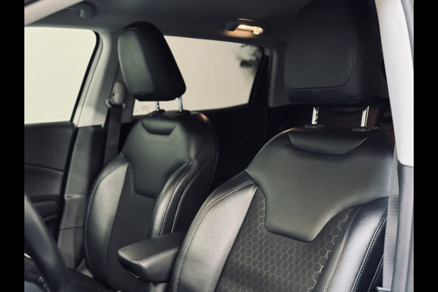 Jeep Compass 1.4 MultiAir Night Eagle | CarPlay | 1e Eig. | Camera