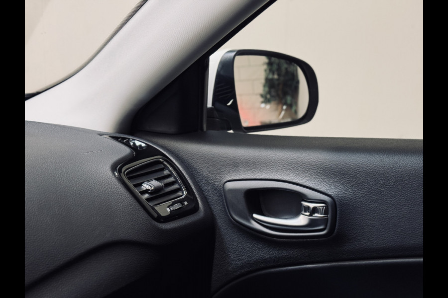 Jeep Compass 1.4 MultiAir Night Eagle | CarPlay | 1e Eig. | Camera