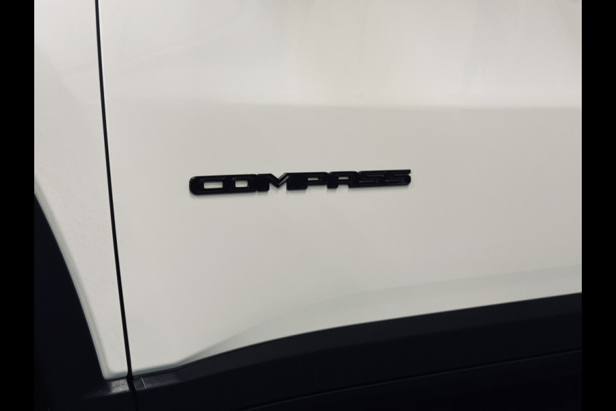 Jeep Compass 1.4 MultiAir Night Eagle | CarPlay | 1e Eig. | Camera