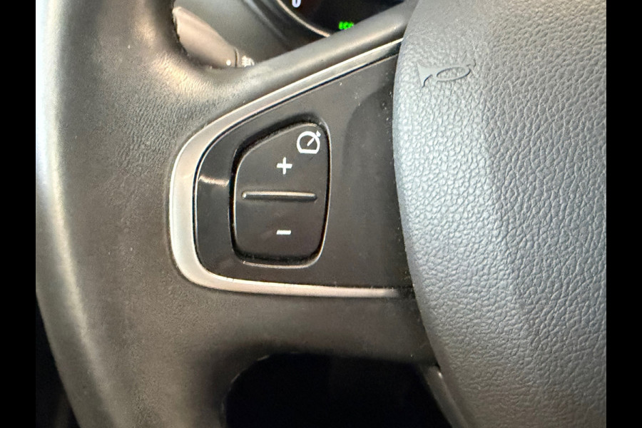 Renault Captur 1.3 TCe Intens AUT. STOELVERWARMING LEDEREN BEKLEDING NAVIGATIE CRUISE CAMERA PDC START/STOP KEYLESS-GO