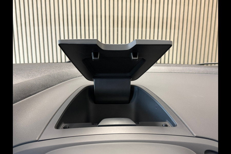 Renault Captur 1.3 TCe Intens AUT. STOELVERWARMING LEDEREN BEKLEDING NAVIGATIE CRUISE CAMERA PDC START/STOP KEYLESS-GO