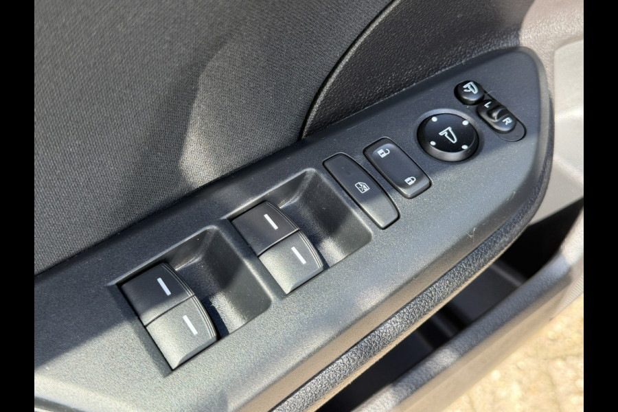 Honda Civic 1.0 i-VTEC PDC+Camera Clima Navigatie Stoelverwarming Adapt cruise Lane assist Dab+